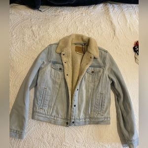 Levi’s Original Sherpa Trucker Jacket women’s